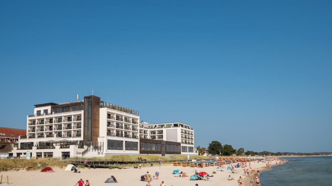 Bayside Hotel Scharbeutz Buitenkant foto